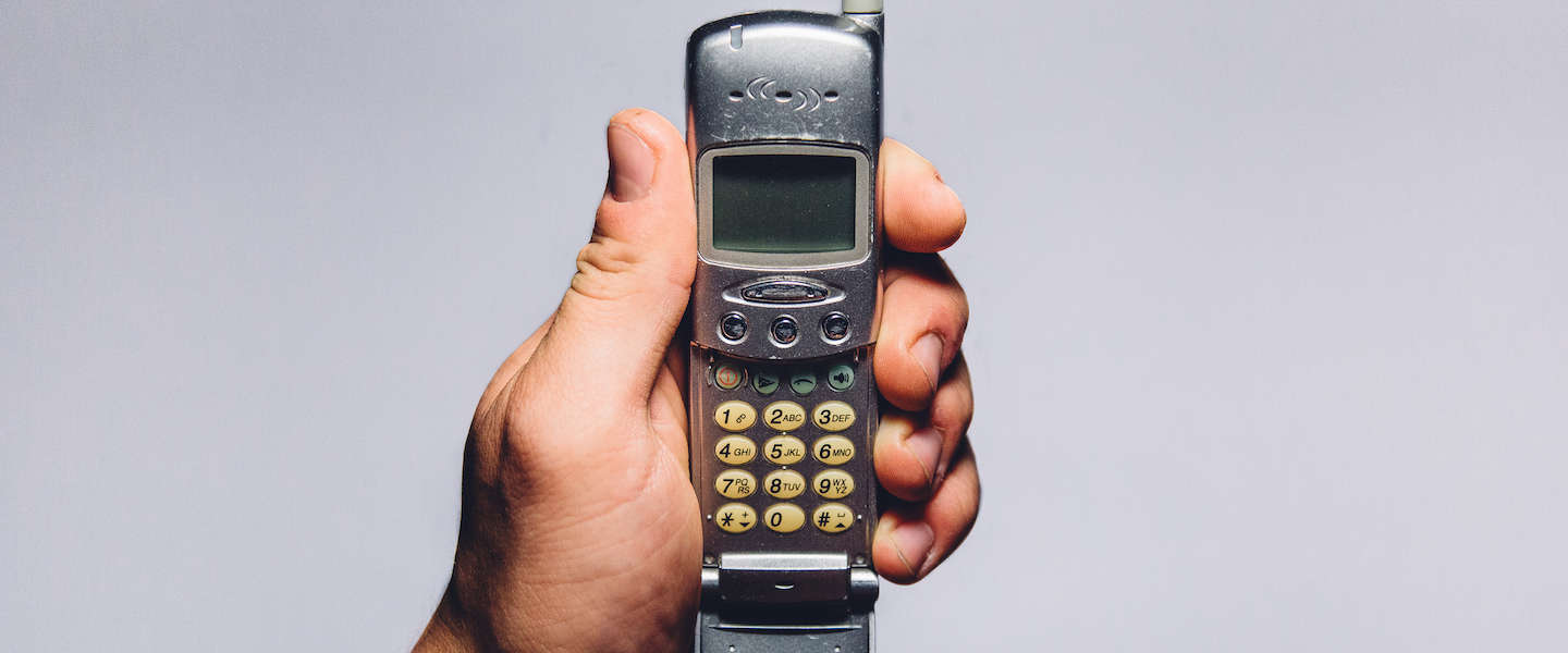 Viral video: hoe we in 1999 over mobieltjes dachten