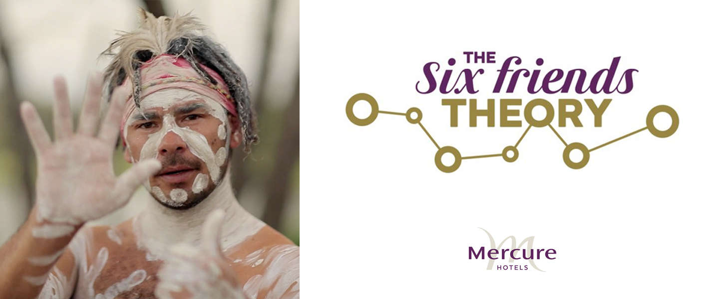 Mercure trapt af met Internationale 'Casting' #6FriendsTheory