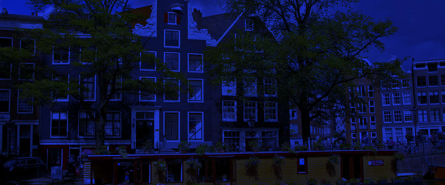 Stroomstoring in Amsterdam: de wereld vergaat en er wordt ingehaakt