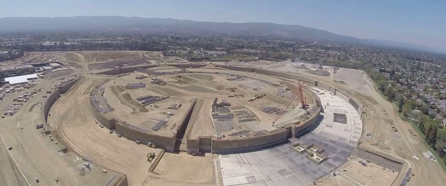 Drone toont eerste beelden van Apple's nieuwe Spaceship Campus