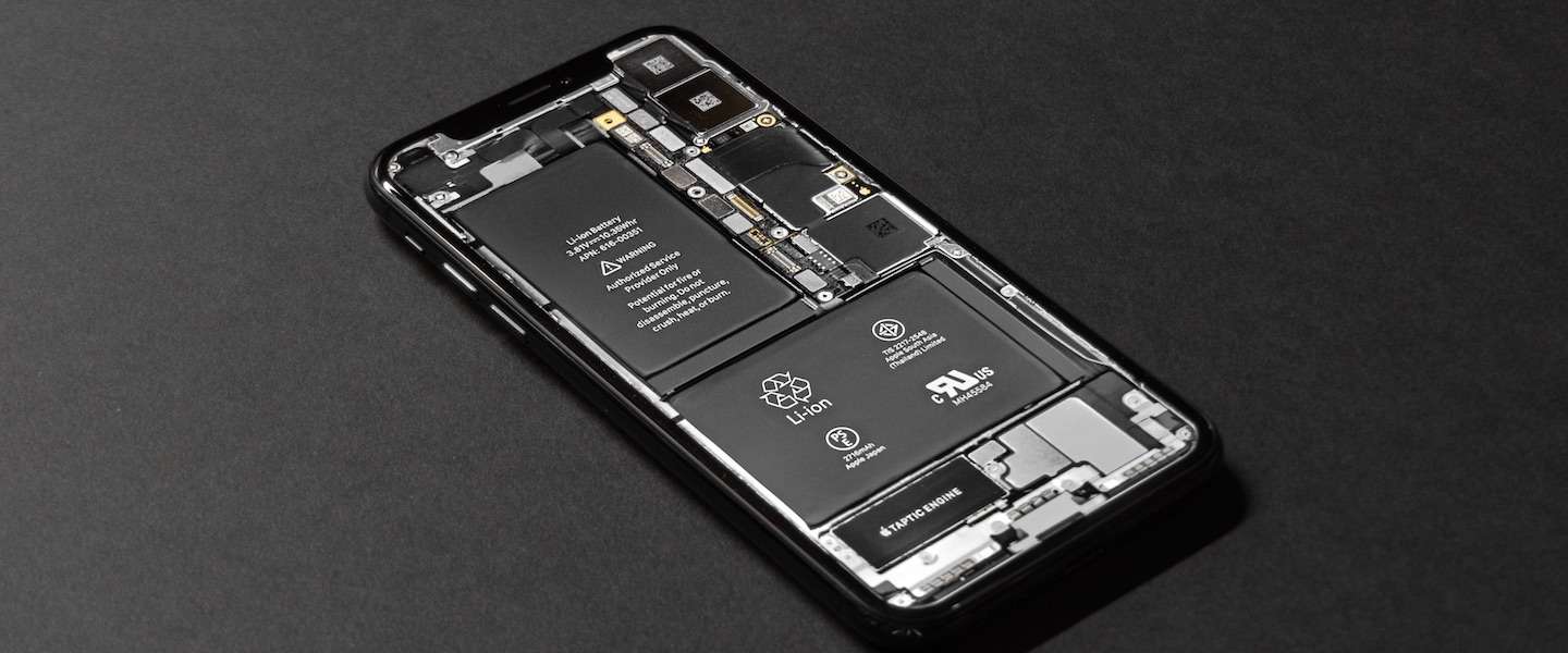 Apple wil af van onofficiële batterijen in  iPhones