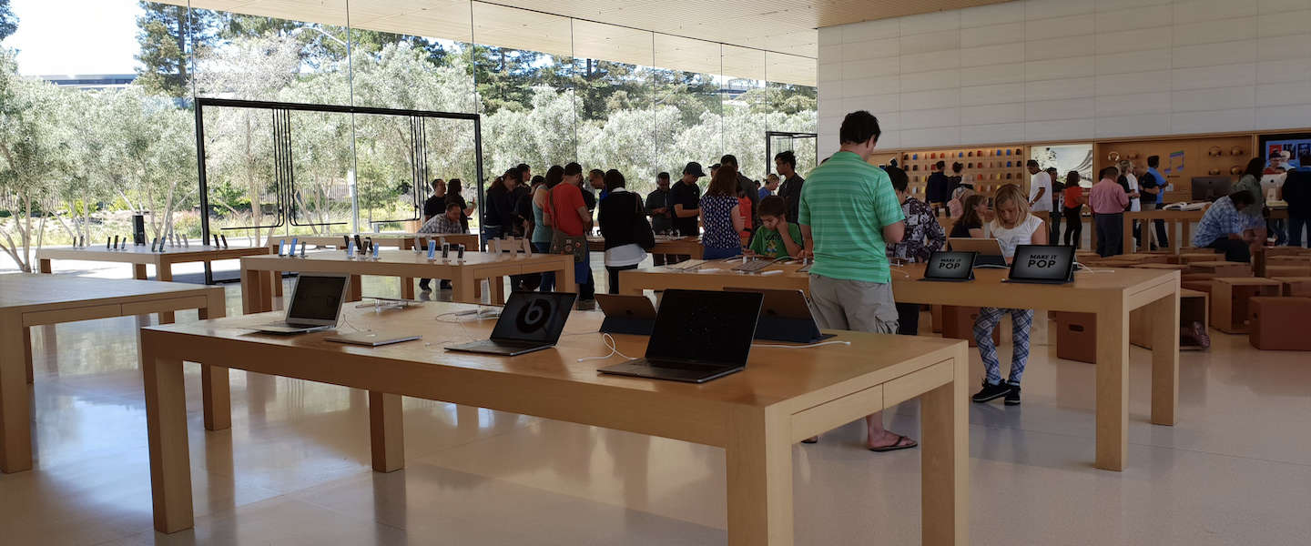 Apple sluit opnieuw winkels in VS vanwege verdere uitbraak Covid-19