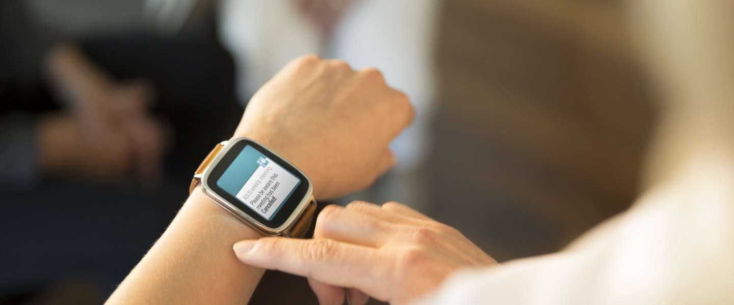 De orginele Asus ZenWatch doet het nog steeds