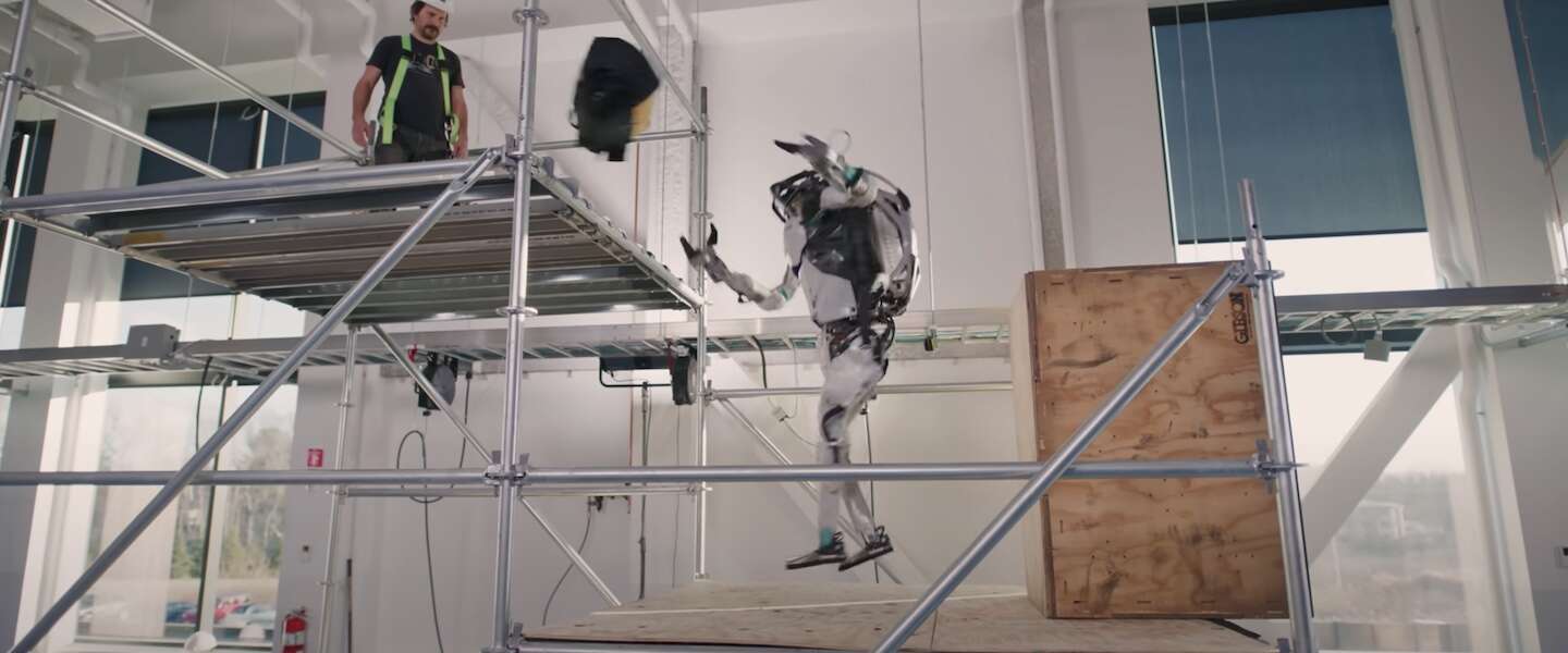 Nieuwe robot van Boston Dynamics kan springen, gooien en bouwen