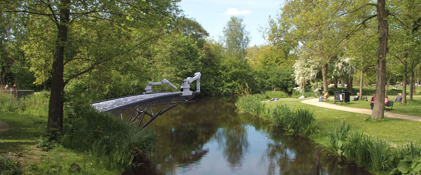 Een 3D-geprinte brug over de Amsterdamse grachten