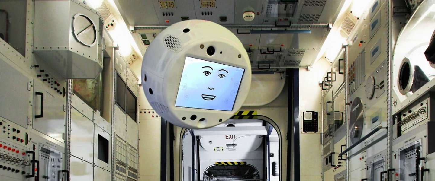 'Vliegende brein' CIMON gaat ISS-astronauten assisteren