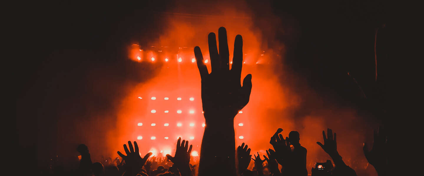Waarom is het onnodig moeilijk om concertkaartjes te kopen?