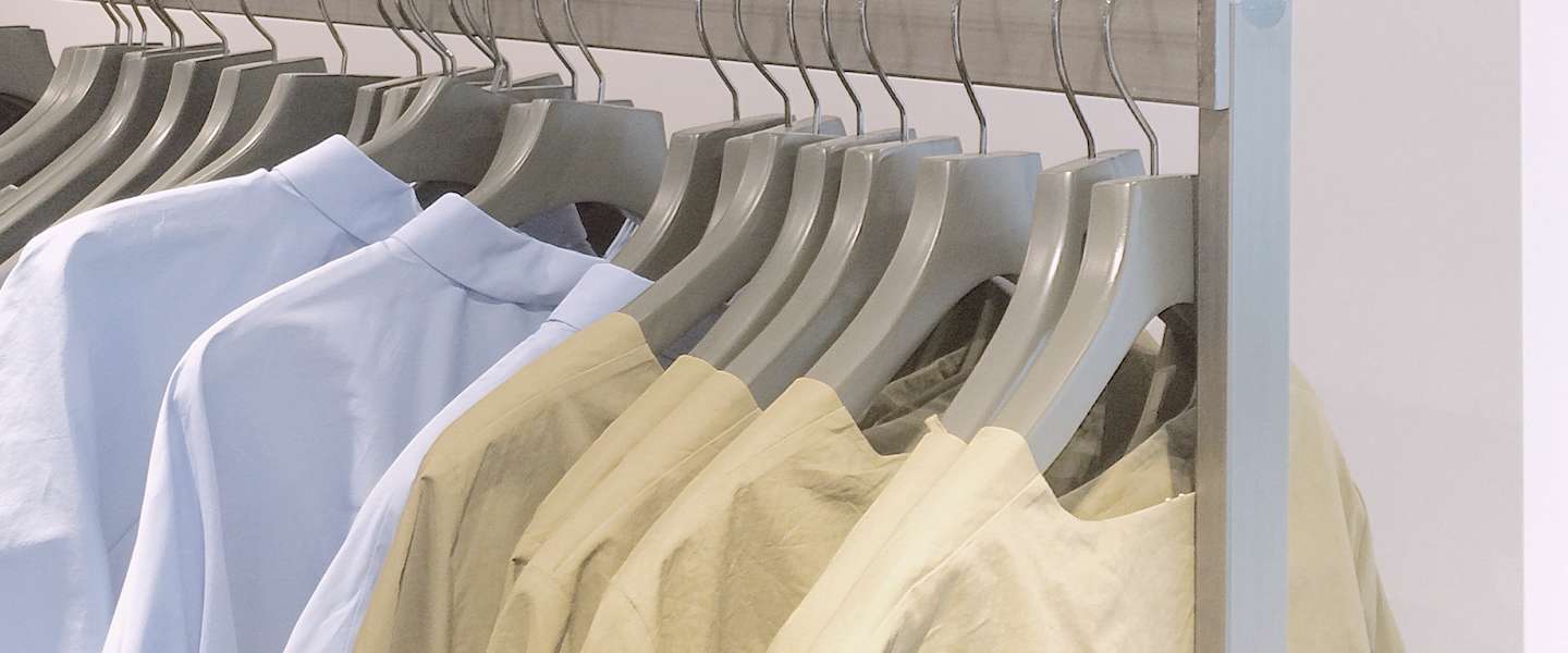 H&M Group brengt bij COS beschadigde kleding weer terug in de winkel