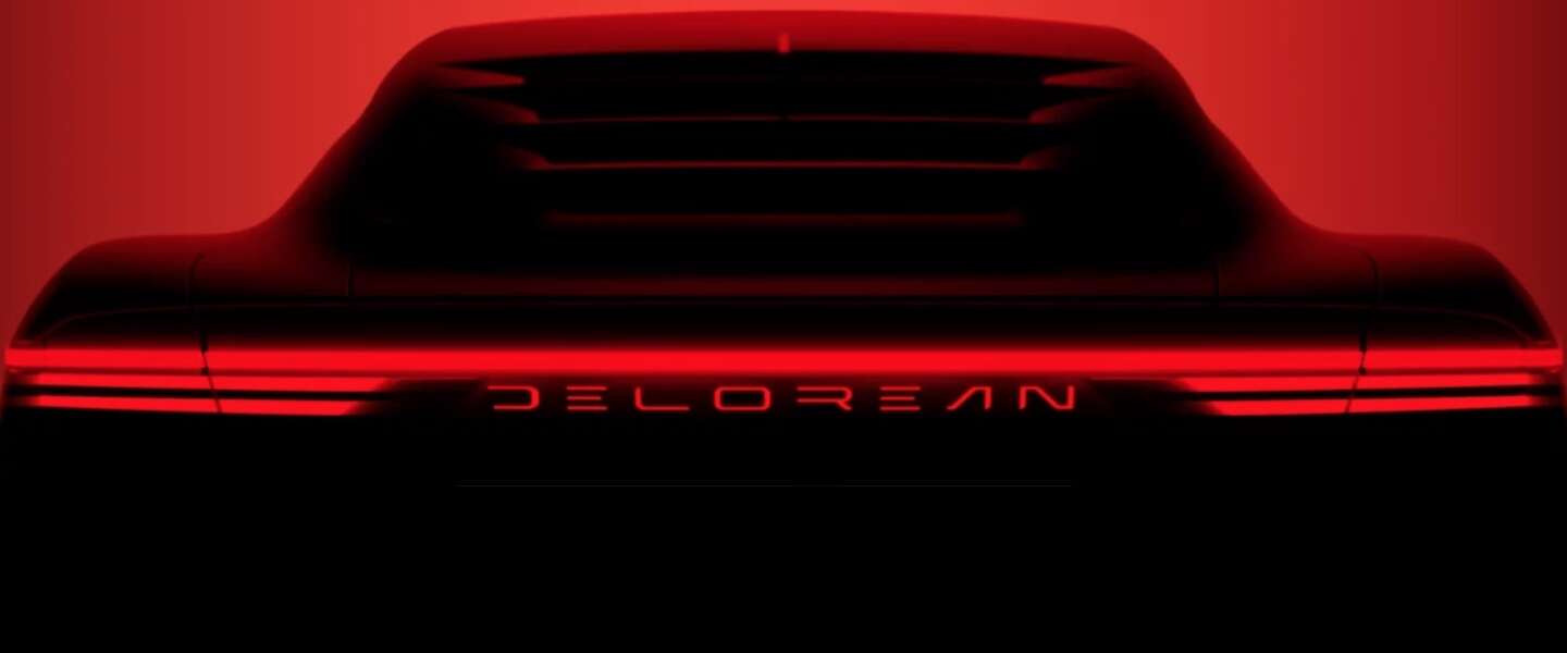 DeLorean Alpha 5: Into the Future