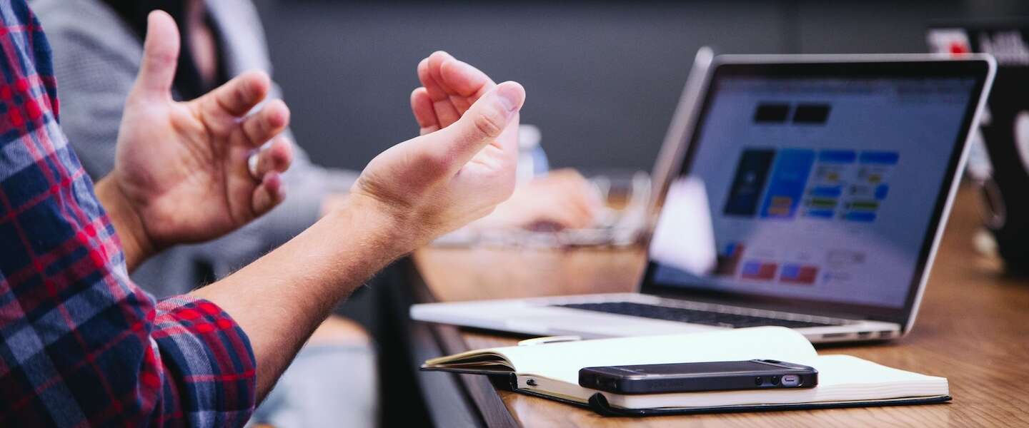 Ruim vier op de tien professionals mist cruciale digitale vaardigheden