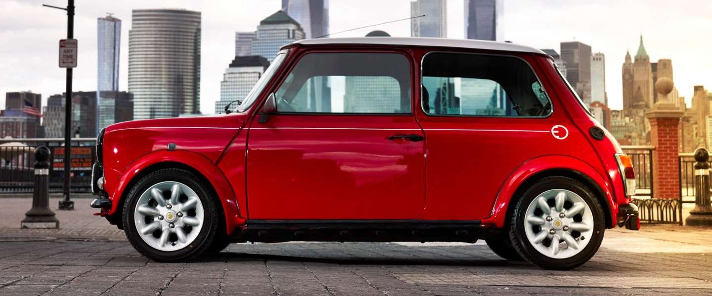 BMW bouwt klassieke MINI eenmalig om naar elektrische auto
