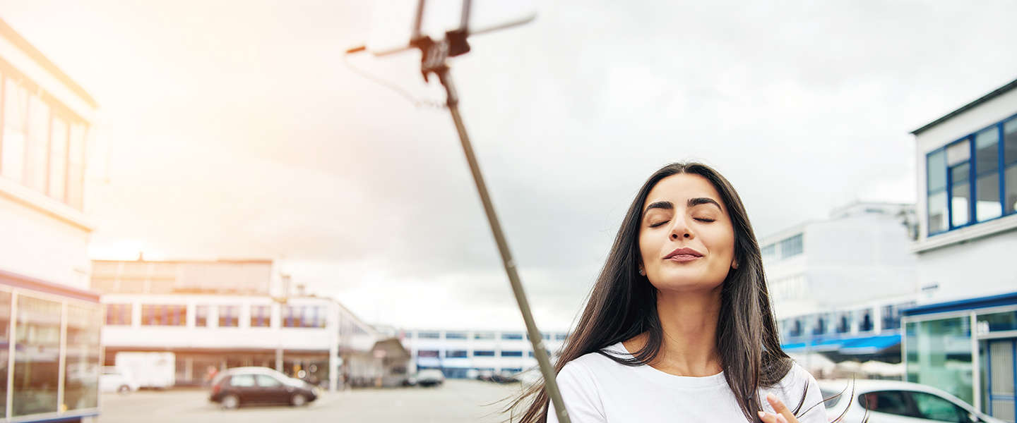 Je ogen dicht op een foto? Facebook komt met een oplossing