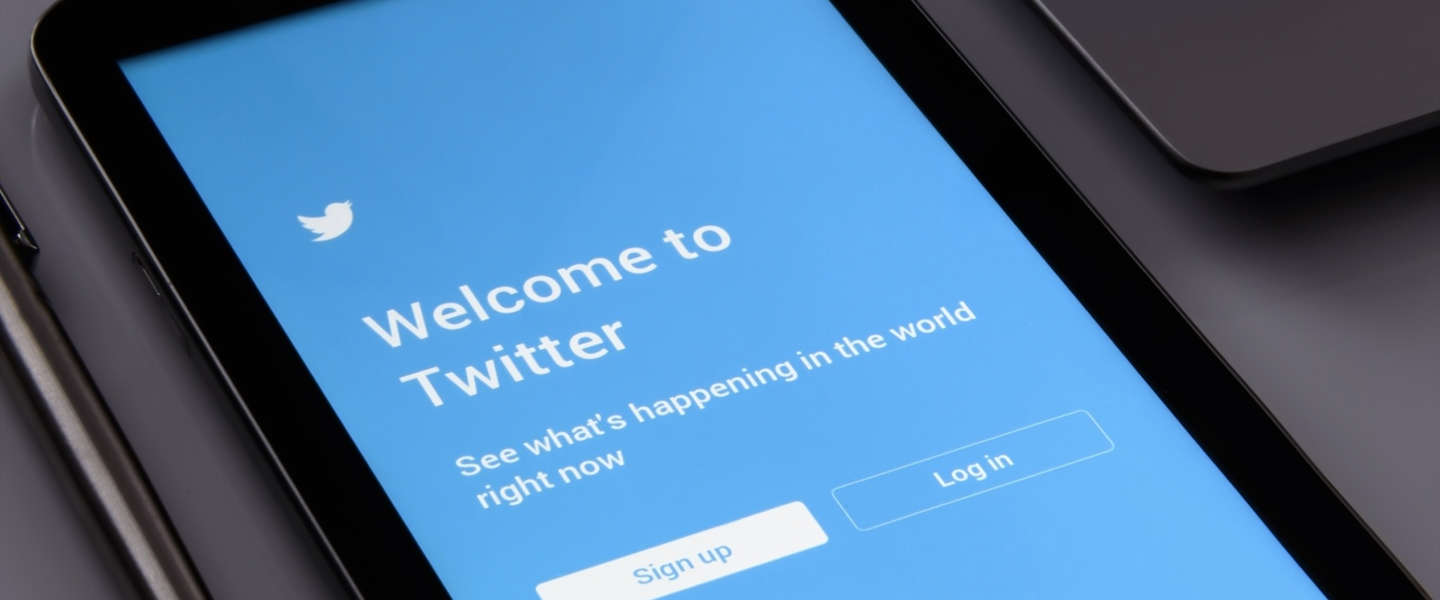 Storing op Facebook en Instagram voorbij, Twitter komt om van het lachen