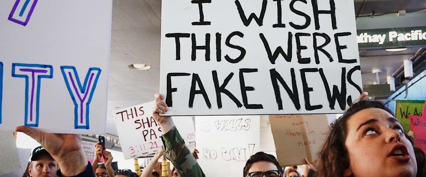 Twitter gaat samenwerken met AP en Reuters in de strijd tegen fake news