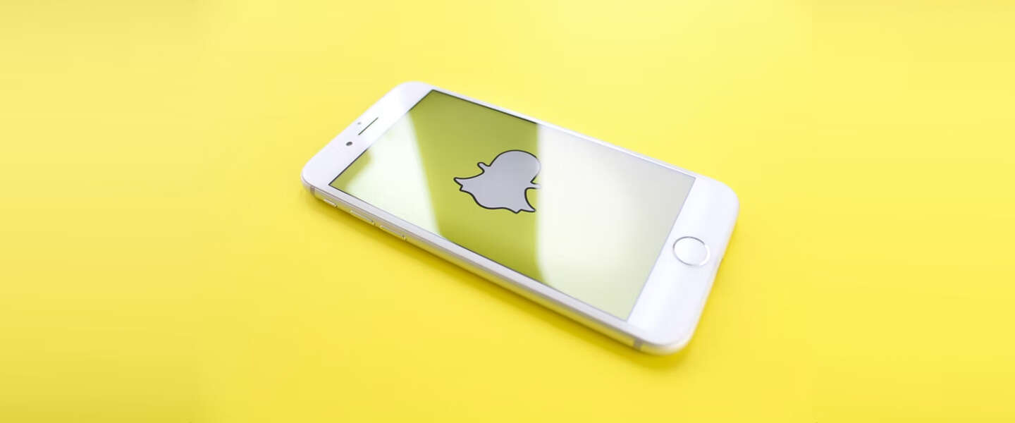 Snapchat sleept je mee in spannend spel: Ghost Phone