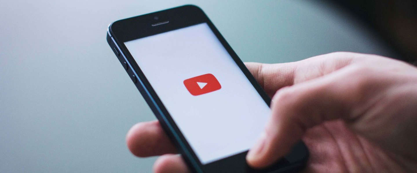 YouTube rolt mobiel livestreamen en betaalde chat-berichten uit