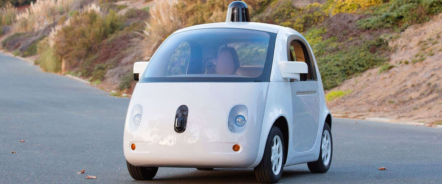 Google&#39;s zelfrijdende auto is nu volledig operationeel