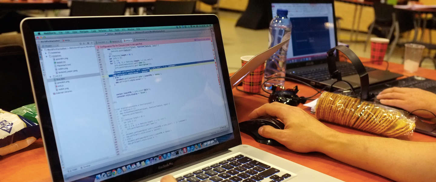 Waar zijn die hackers mee bezig? World Port Hackathon update #WPH2014