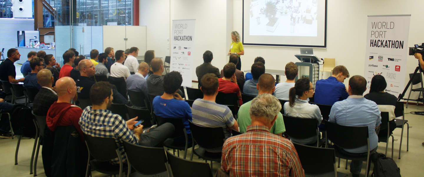 De winnaars bekend! De 24-uurs World Port Hackathon een succes #WPH2014