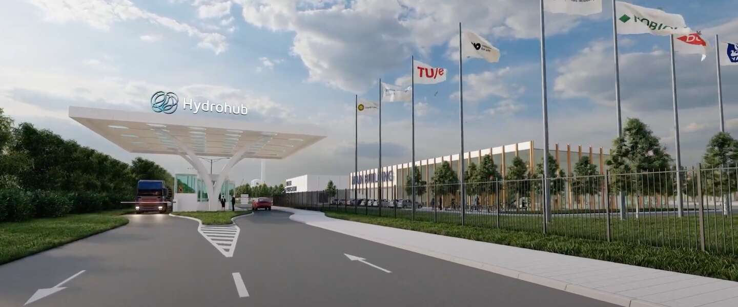 Industriële waterstoffabriek op zonne- en windenergie