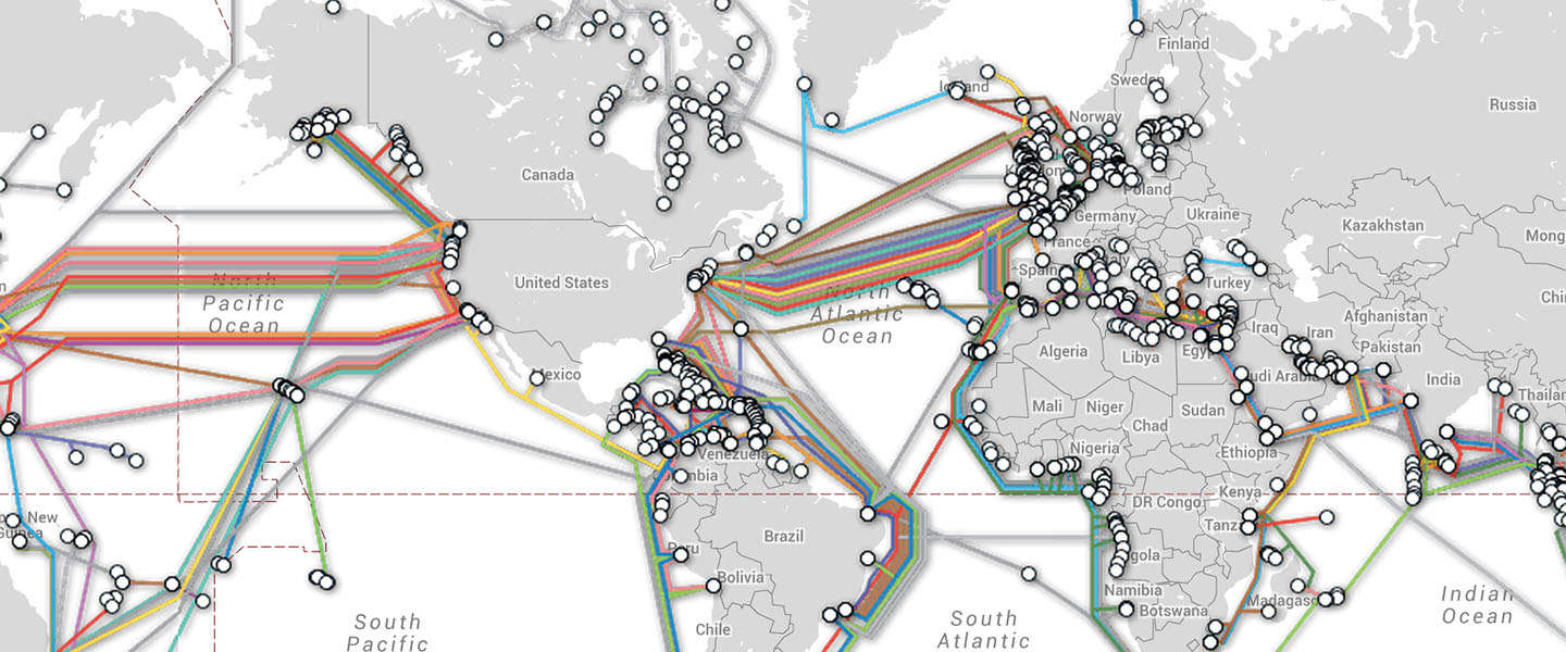 Map toont de duizenden kilometers kabel verborgen onder de oceaan