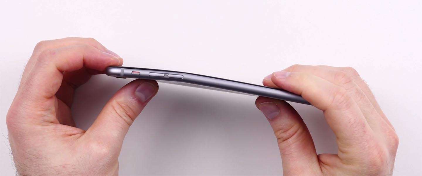 Samsung doorstaat buigtest waar Apple faalt