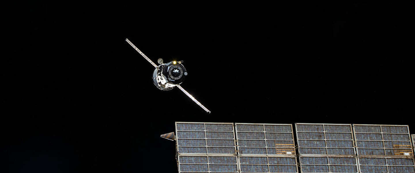 International Space Station wijkt uit voor Russisch ruimtepuin
