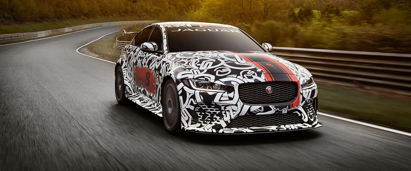 Snelste Jaguar ooit voor op de openbare weg: XE SV Project 8