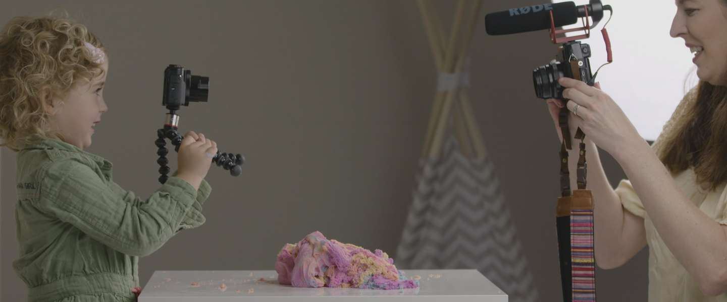 Kindvloggers te zien in documentaire