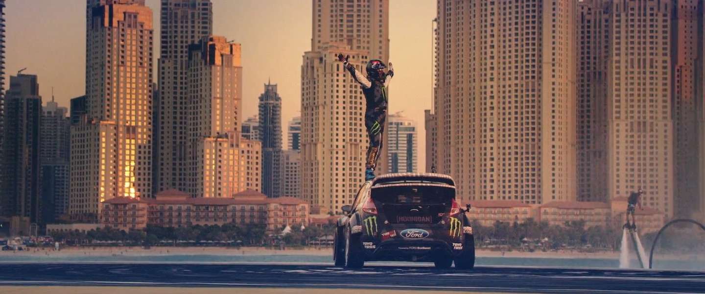 Ken Block en de politie in een verlaten Dubai, bruter kan haast niet