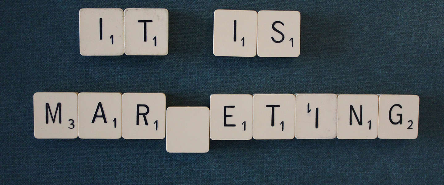 ​Online versus offline marketing