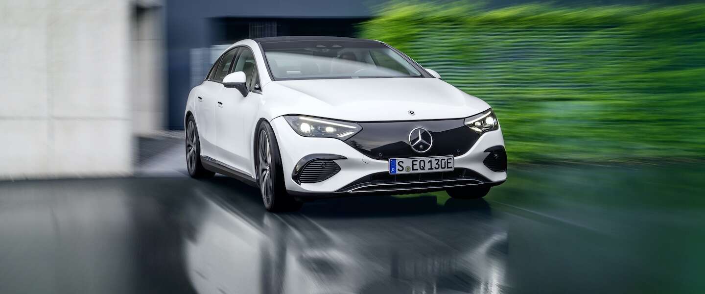 Mercedes onthult de elektrische EQE in München