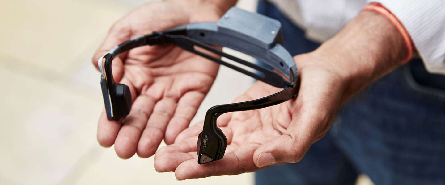 Beleef de stad optimaal: Microsoft ontwikkelt headset voor visueel beperkten