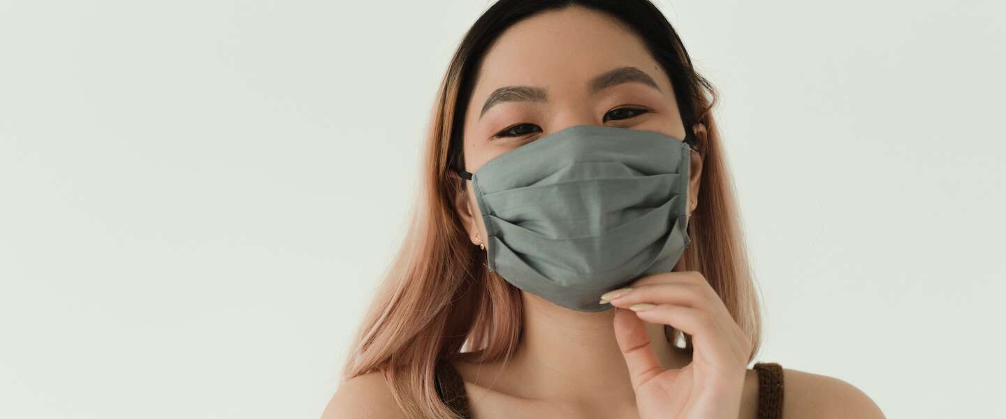 Heeft het nog zin om een mondkapje te dragen als je gevaccineerd bent?