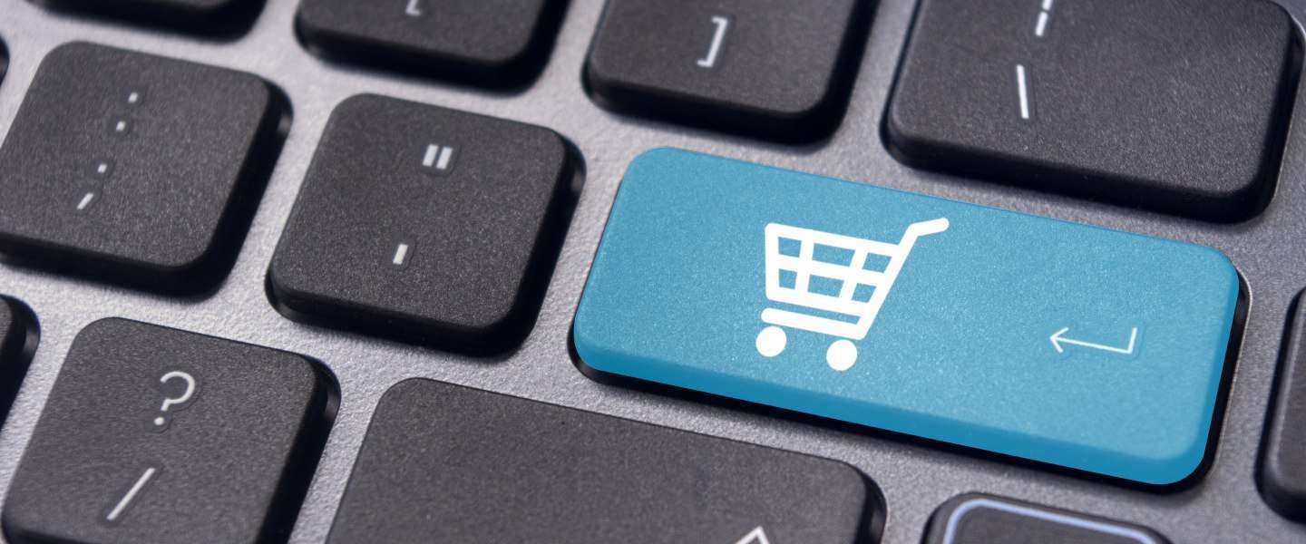 Nederlanders shoppen massaal online tijdens werktijd
