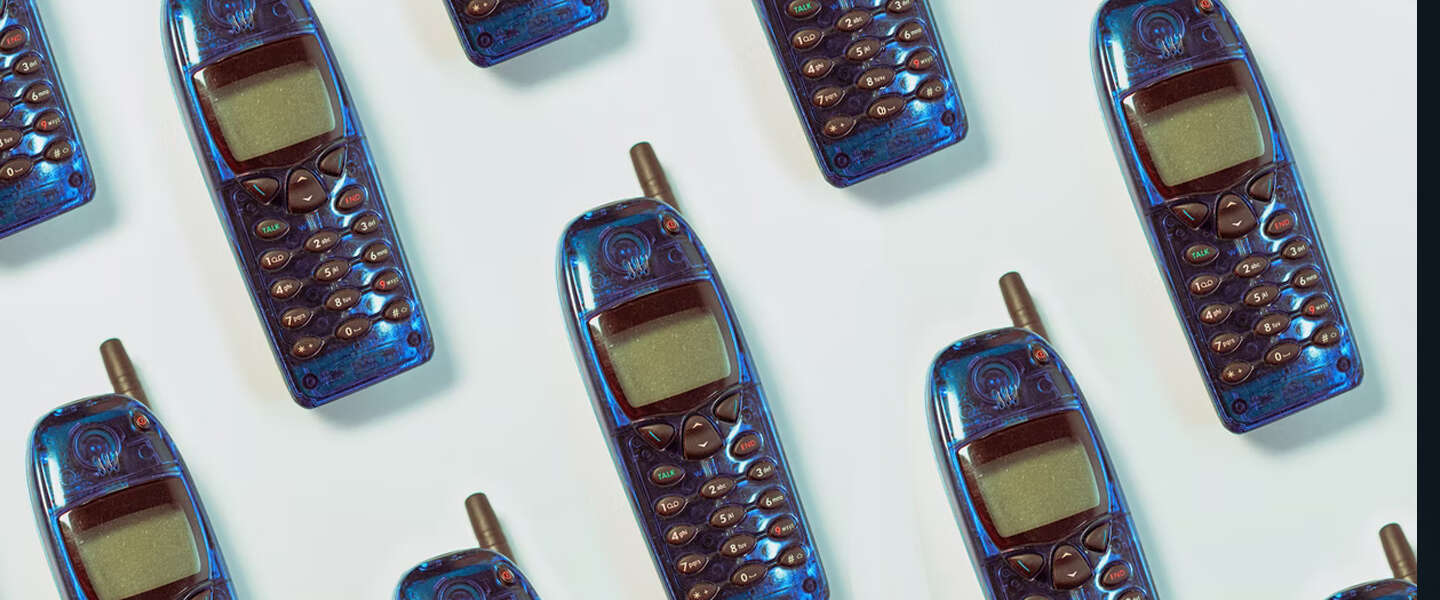 Mensen zijn vaker op zoek naar oude mobiele telefoons