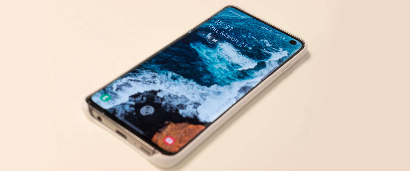5 redenen waarom je je oude smartphone gewoon weg moet doen