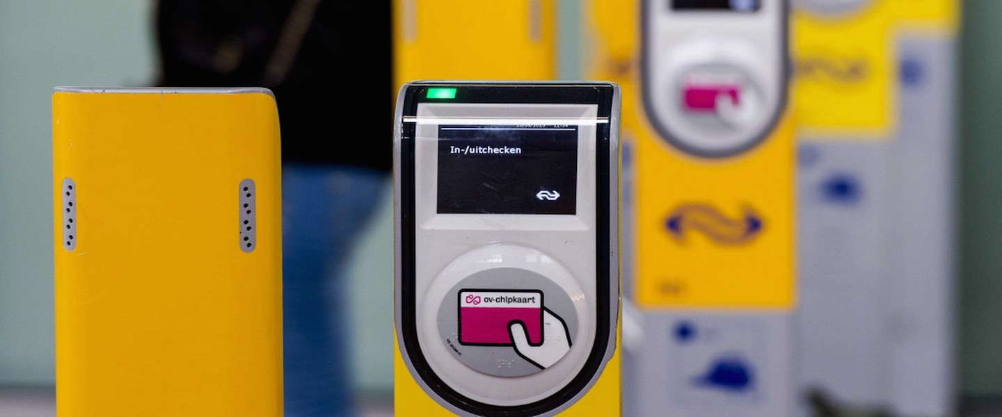 Binnenkort je treinreis betalen met je smartphone of bankpas