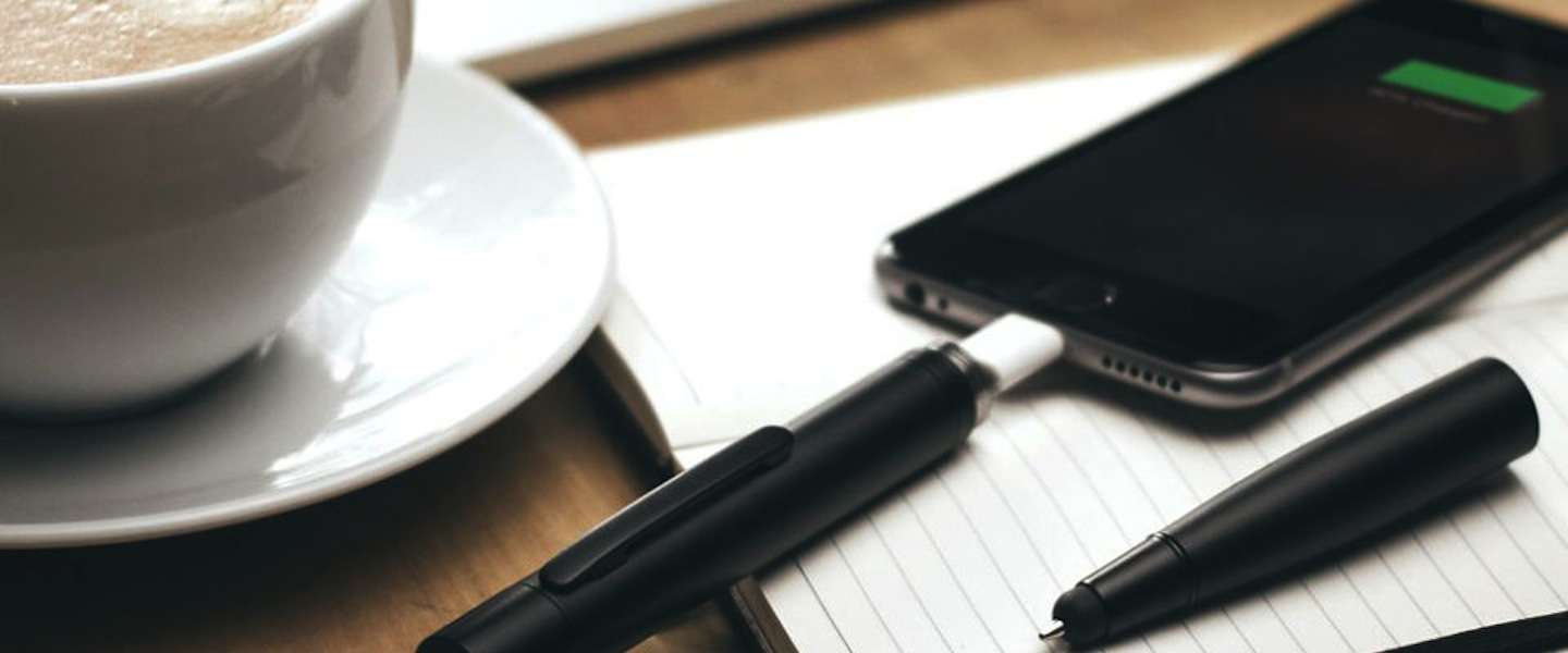 Hebben! Pen met ingebouwde smartphone batterij