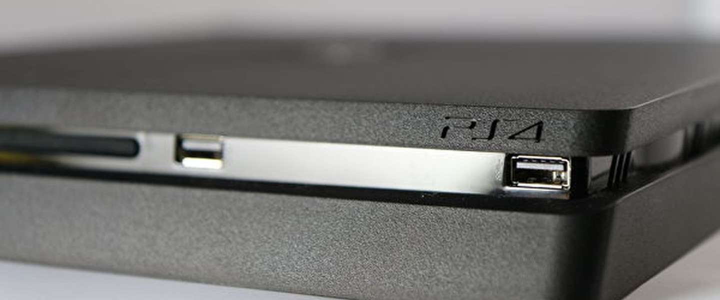 Kijk snel: dit lijkt de nieuwe Playstation 4 Slim