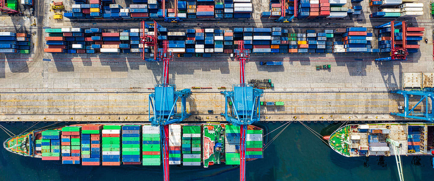 Rotterdamse haven stuurt 'smart' container op wereldreis