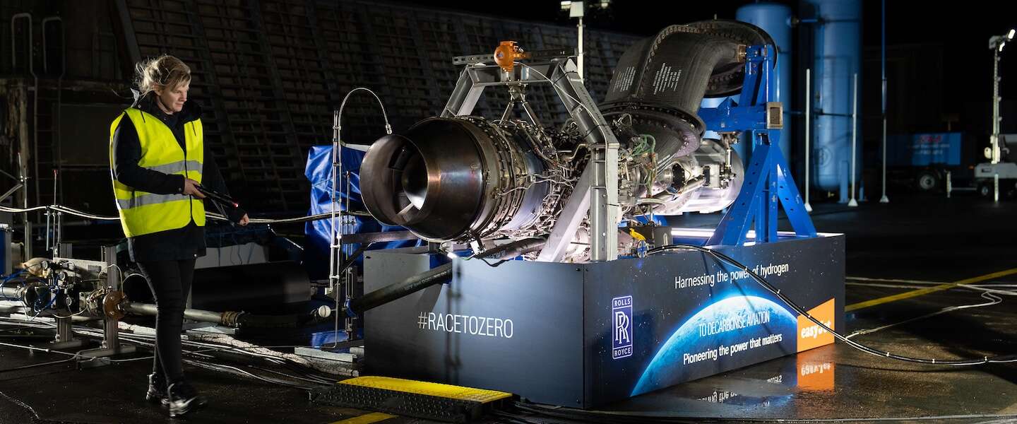 Rolls-Royce test vliegtuigmotor op waterstof