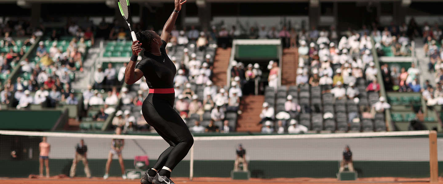 Serena Williams valt op met haar Catsuit