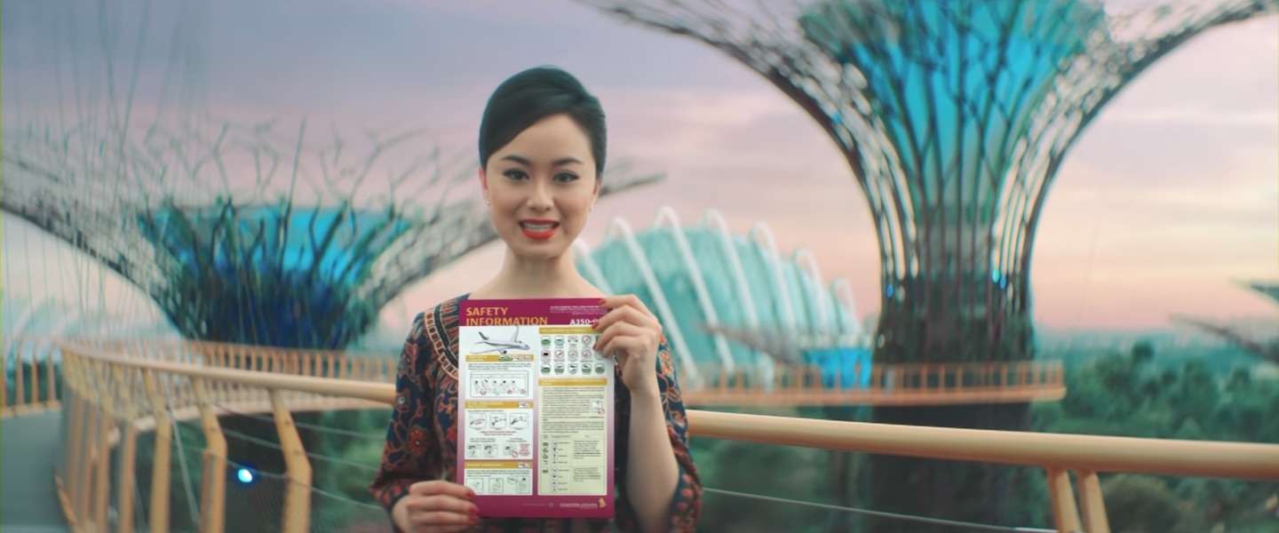 Singapore Airlines komt met een prachtige flight safety video