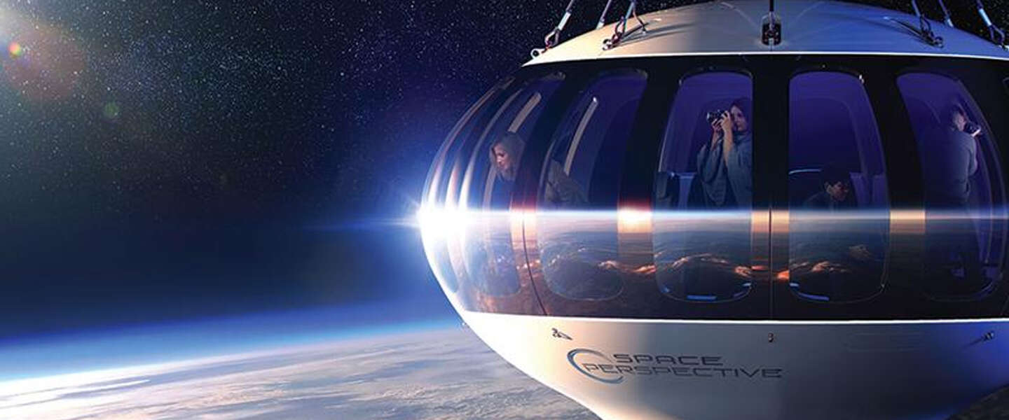 ​Je kunt straks in een zeppelin 'loungen' in de ruimte