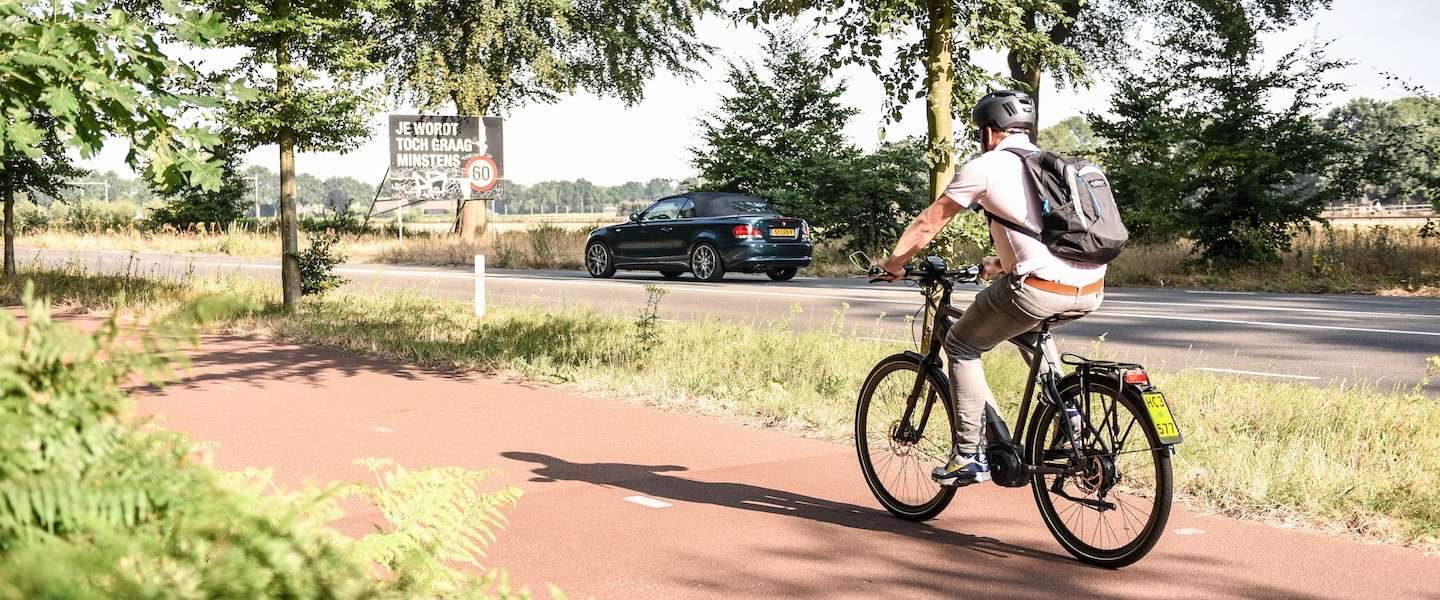 Op een speedbike filevrij naar je werk: zo fijn is dat!