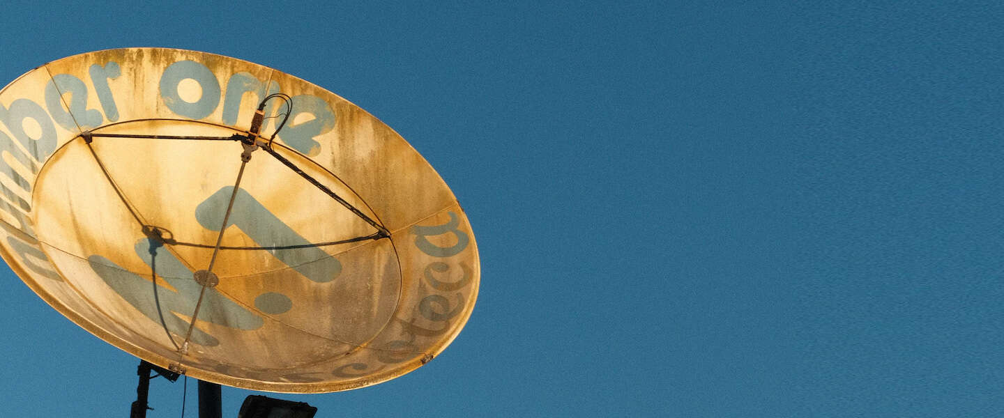 ​5 nadelen aan de Starlink-satellieten van Elon Musk