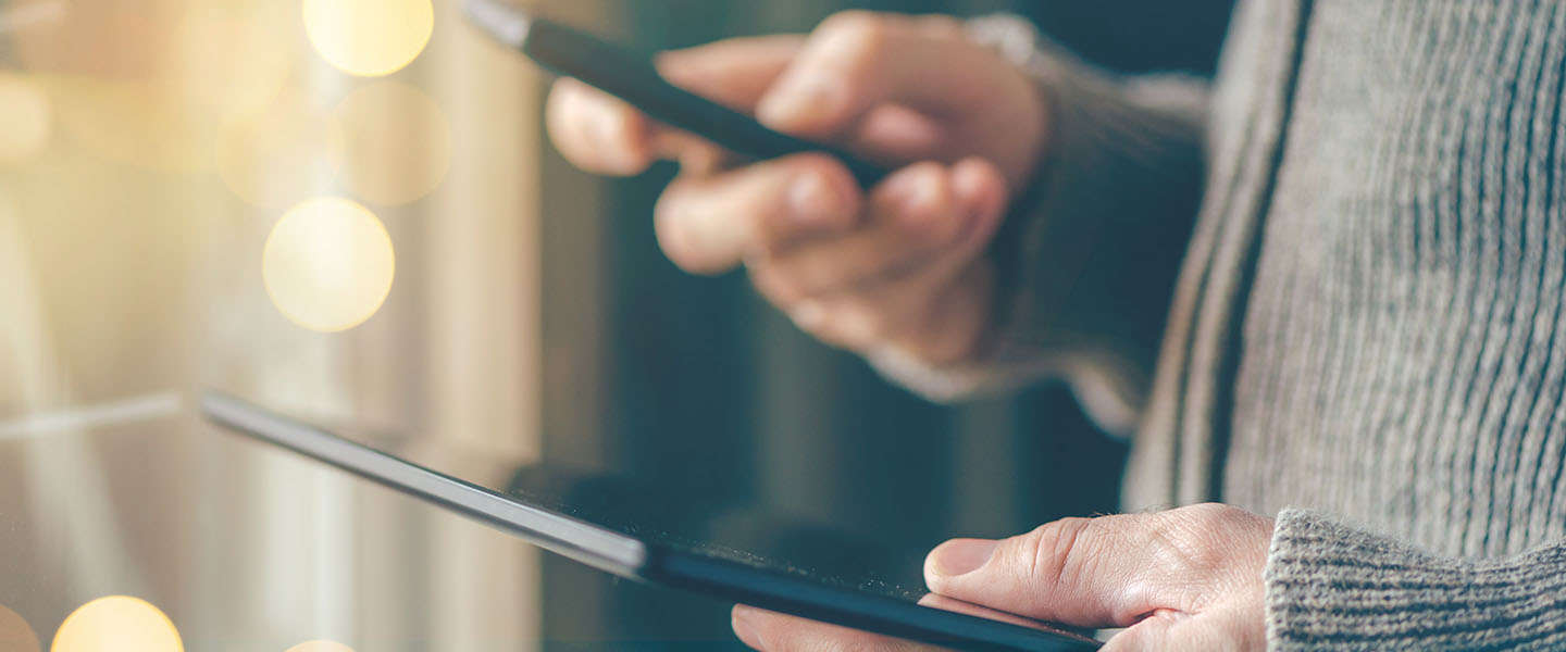 Online shoppen: Smartphone voor het eerst populairder dan tablet