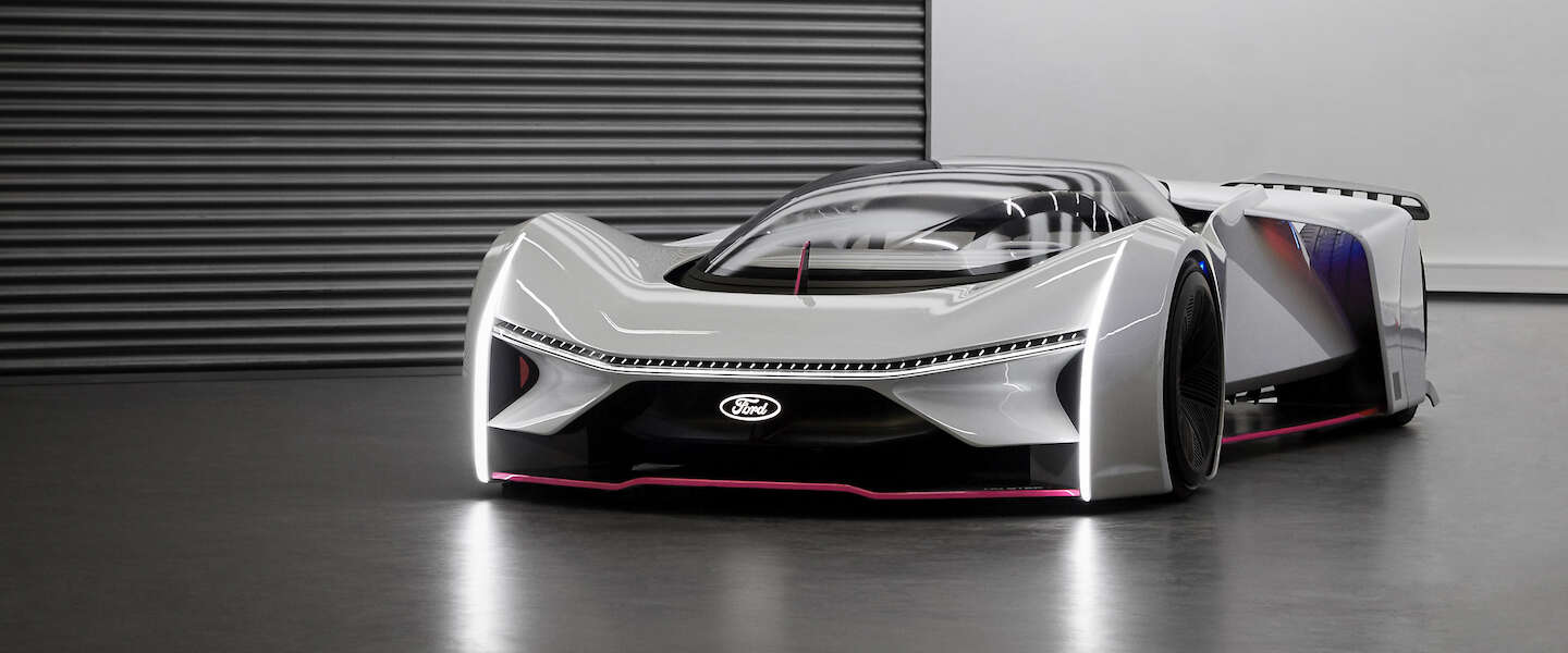 De extreme virtuele Team Fordzilla P1 raceauto wordt realiteit