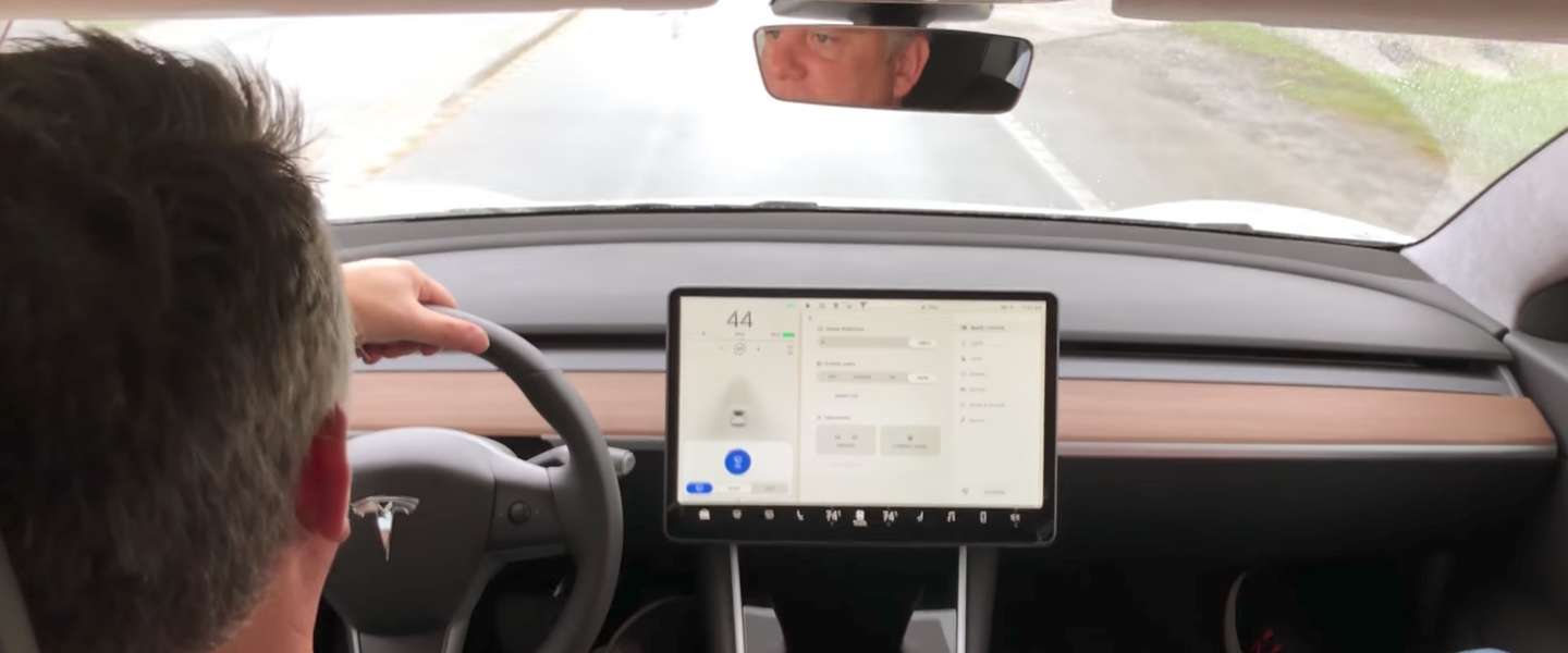 Kijken: eindelijk een goede Tesla Model 3 video-recensie